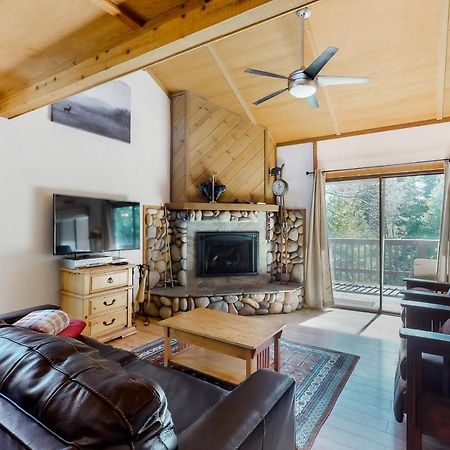 Sierra Swiss Chalet شيفير ليك المظهر الخارجي الصورة