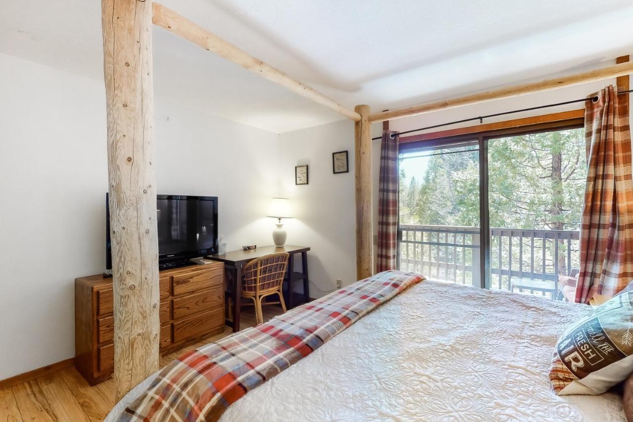 Sierra Swiss Chalet شيفير ليك المظهر الخارجي الصورة