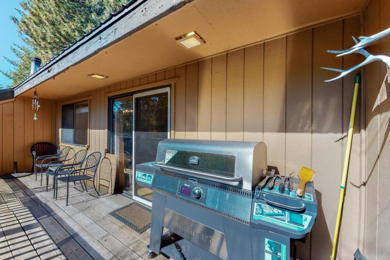 Sierra Swiss Chalet شيفير ليك المظهر الخارجي الصورة