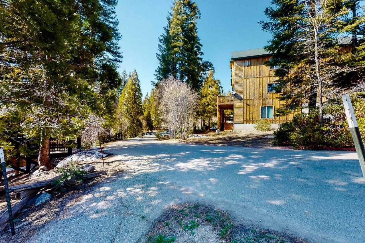 Sierra Swiss Chalet شيفير ليك المظهر الخارجي الصورة