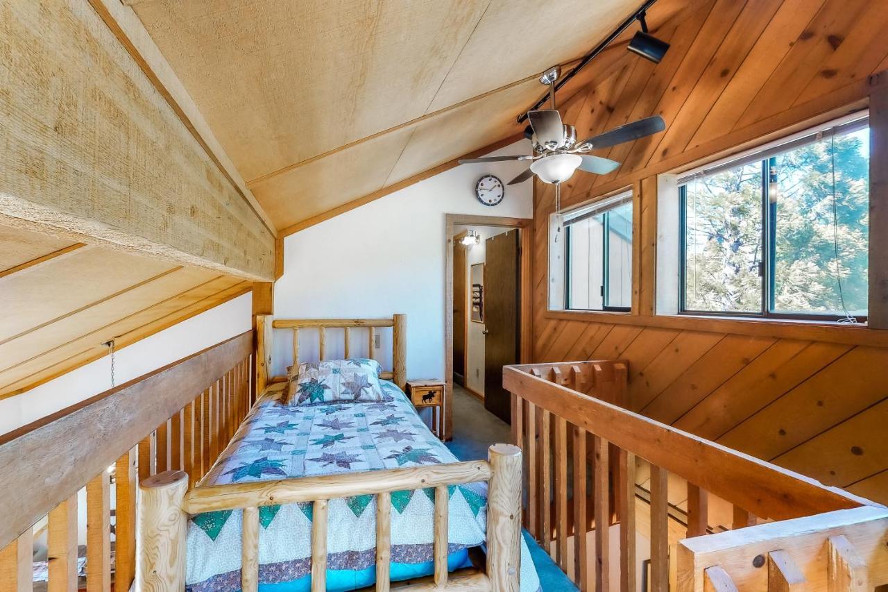 Sierra Swiss Chalet شيفير ليك المظهر الخارجي الصورة